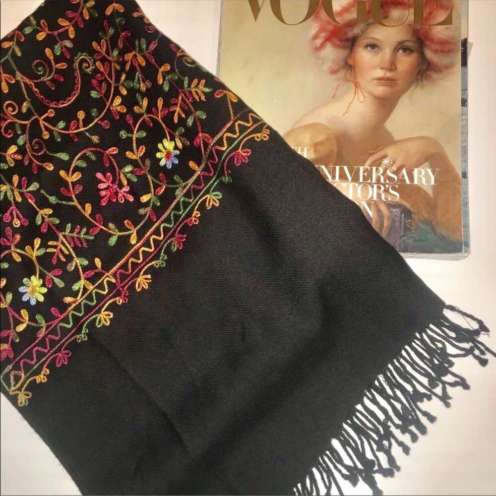 Hand Embroidered Multicolor Pashmina Shawl